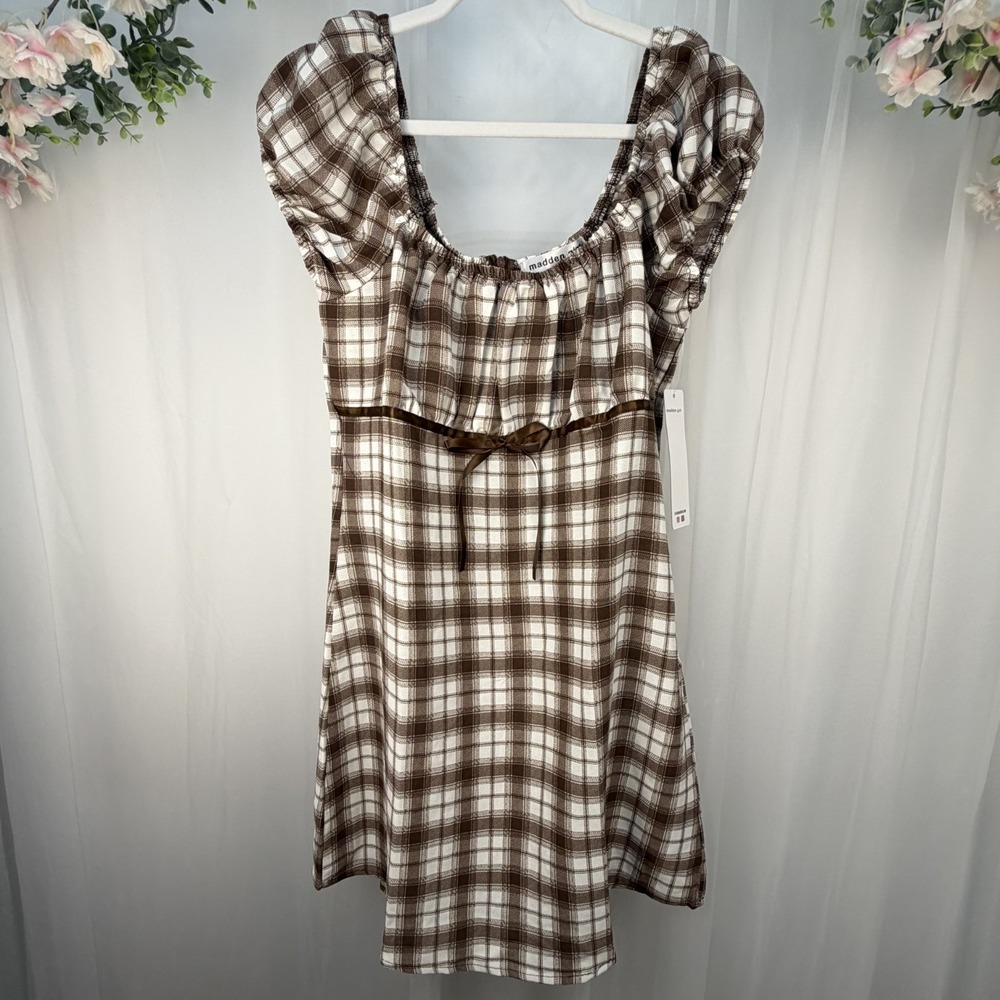 Madden Girl Babydoll Plaid Brown Dress Size L Gathered Sleeve Ruffled Smocked